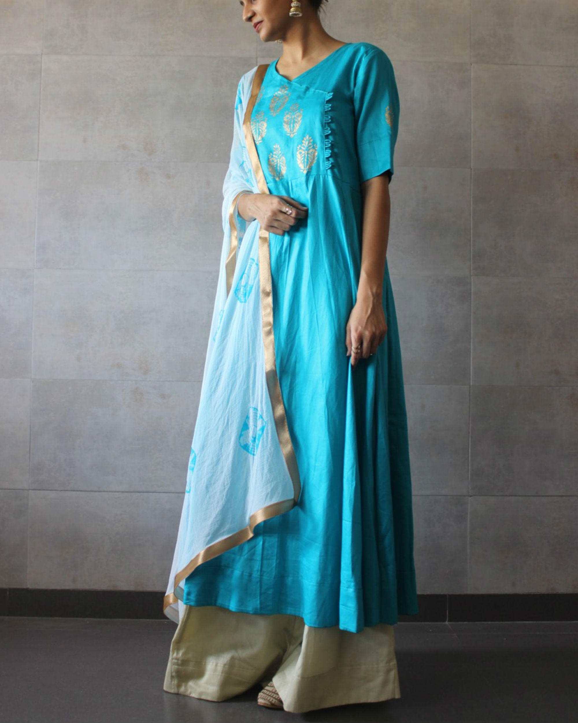 kediya kurti