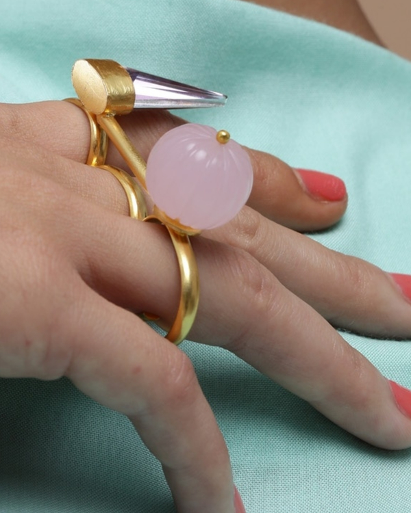 Pink and gold crystal three finger ring by Nitaara | The Secret Label