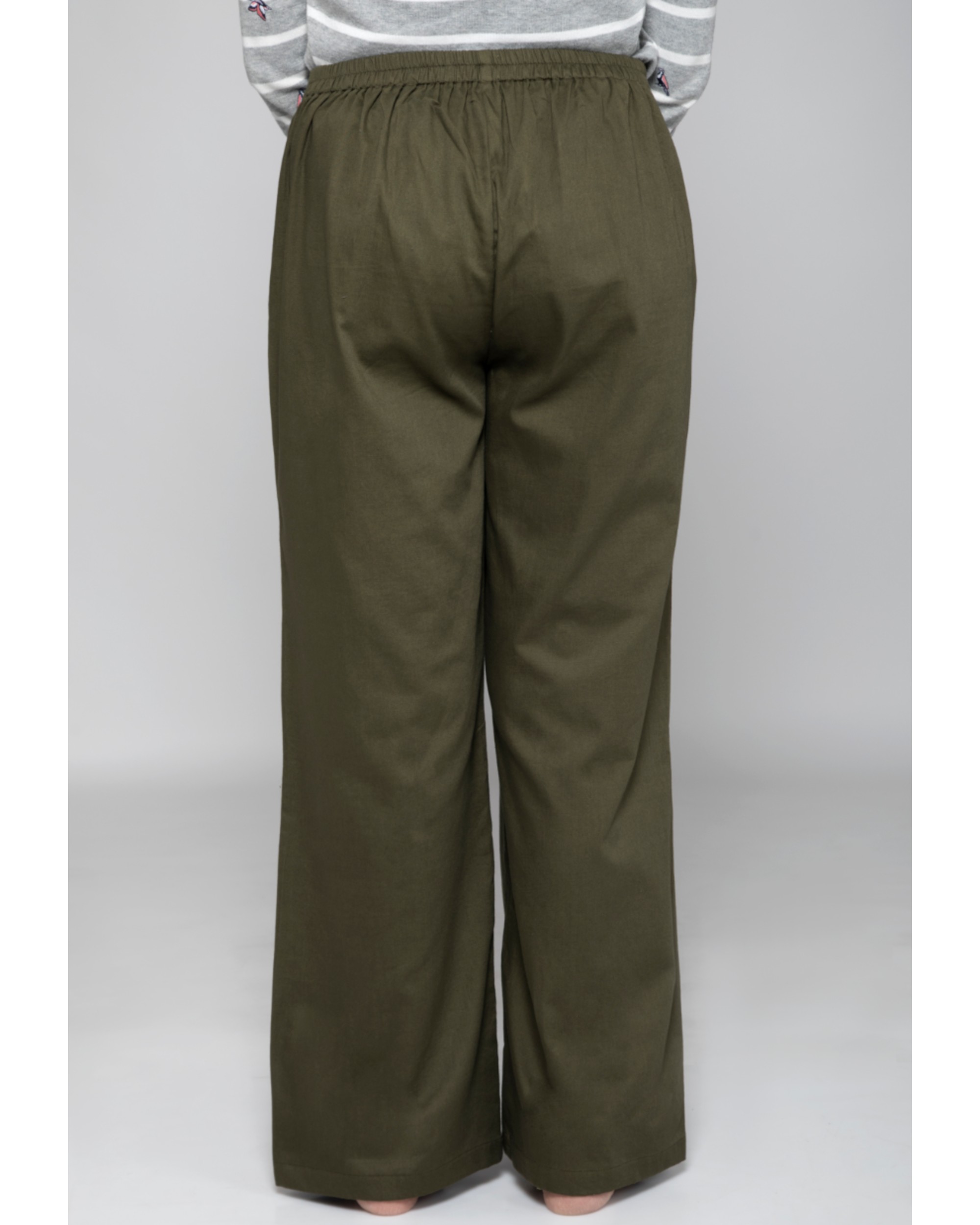 Olive green high waist pants by Santav | The Secret Label